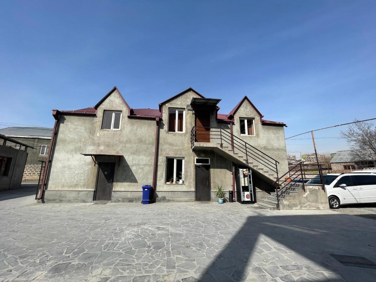 Noragyugh Guest House Erevan Exterior foto
